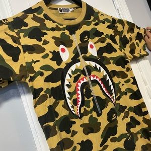 Bape Medium 1st Yellow Camo WGM Shark T-shirt
